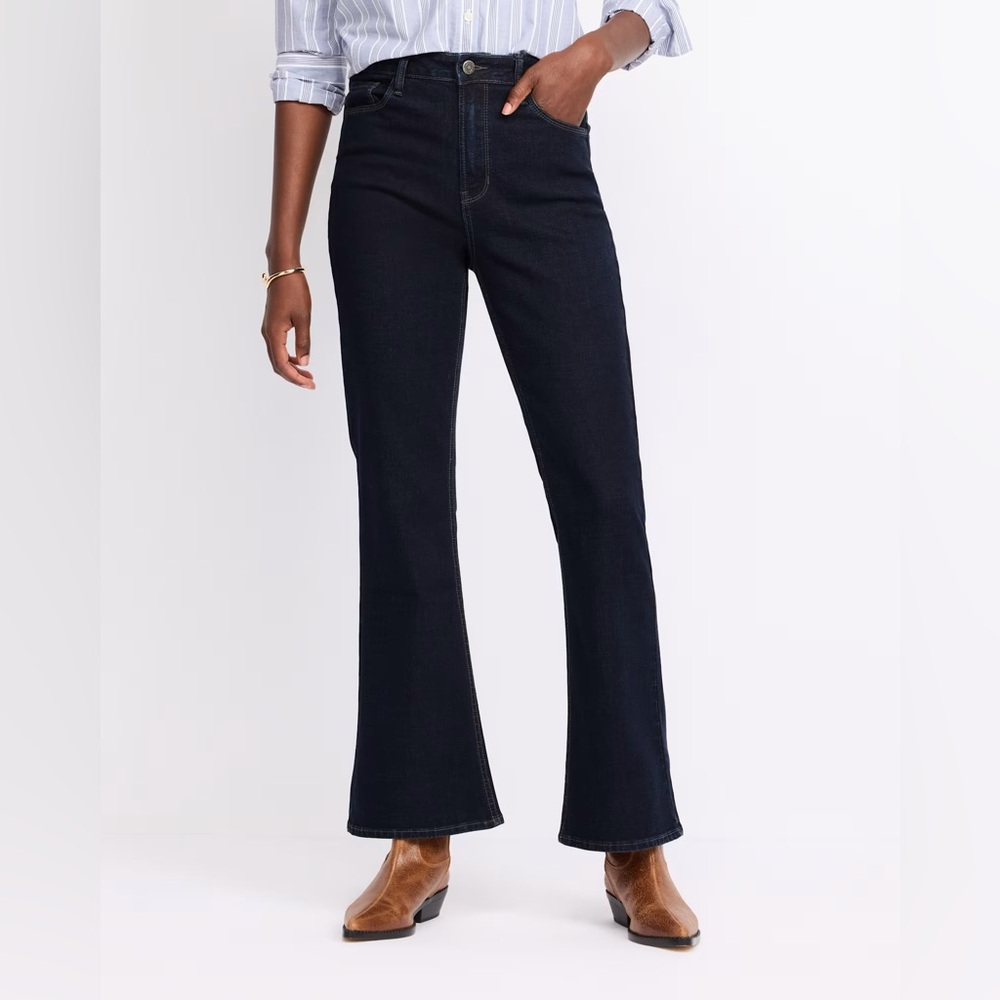 INDIGO SIX
HR Classic Flare Jean